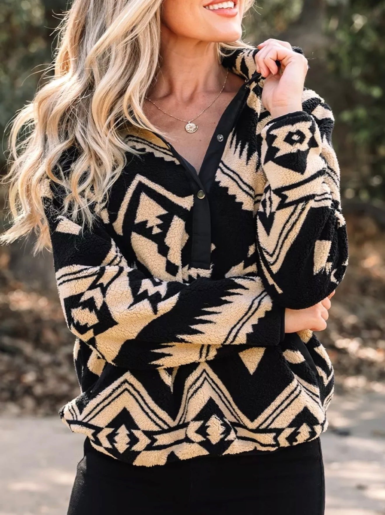 Sweatshirts & Hoodies