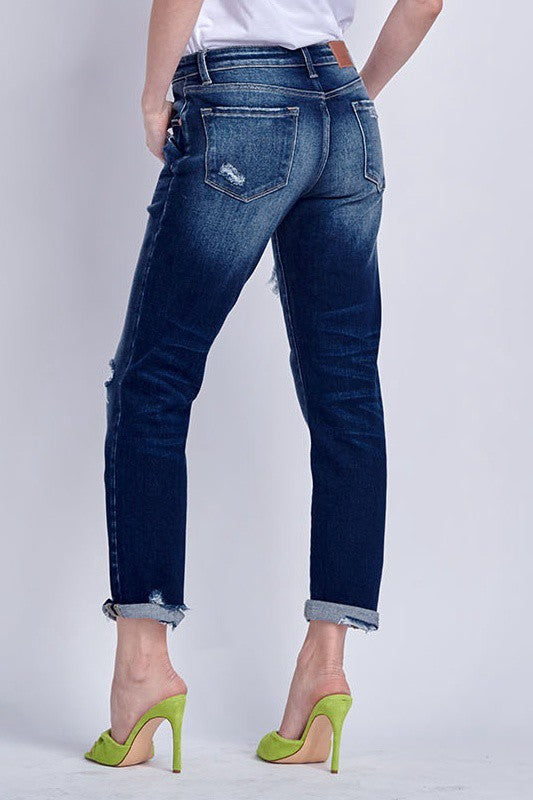 MID RISE STRETCH BOYFRIEND WITH PATCH JEANS